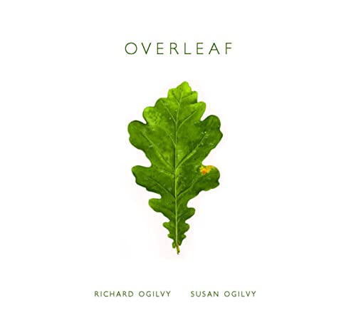 Beispielbild fr Overleaf: An Illustrated Guide to Leaves zum Verkauf von WorldofBooks