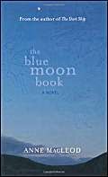 9781842820612: The Blue Moon Book