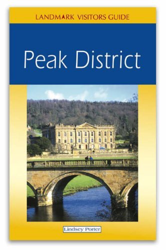 Imagen de archivo de Peak District (Landmark Visitor Guide) a la venta por Goldstone Books