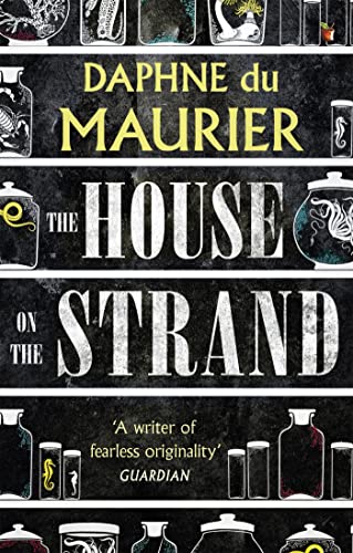 9781844080427: The House On The Strand (Virago Modern Classics)