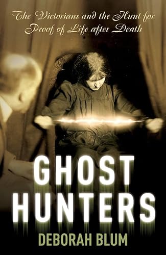Beispielbild fr The Ghost Hunters zum Verkauf von Wonder Book