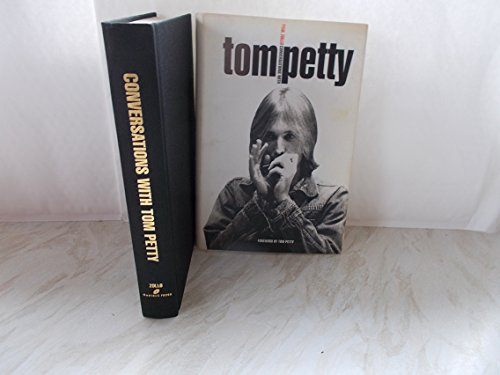 Imagen de archivo de Conversations with Tom Petty a la venta por Upward Bound Books