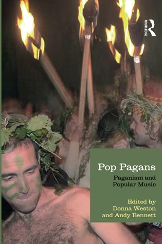 Imagen de archivo de Pop Pagans a la venta por Book Dispensary
