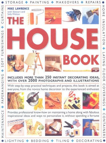 Beispielbild fr The House Book : Includes More Than 250 Instant Decorating Ideas, with over 2000 Photographs and Illustrations zum Verkauf von Better World Books