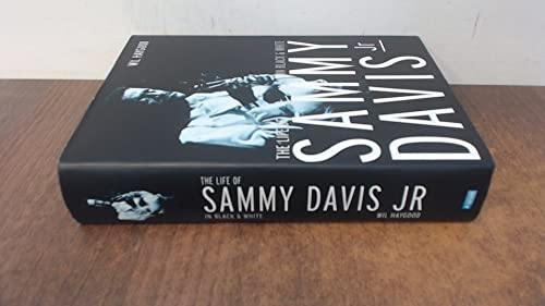 9781845130138: In Black and White : The Life of Sammy Davis Jr.