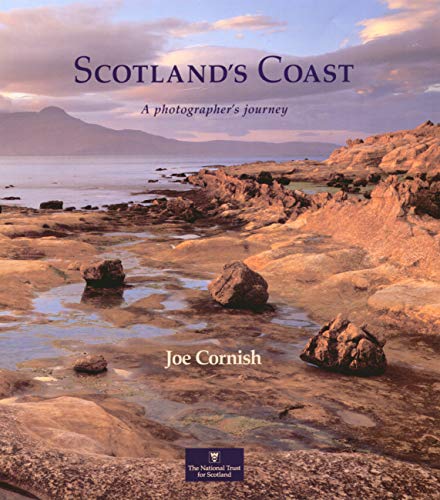 Beispielbild fr Scotland's Coast: A Photographer's Journey zum Verkauf von Anybook.com