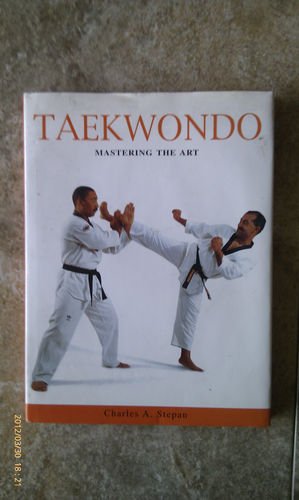 Beispielbild fr Taekwondo zum Verkauf von WorldofBooks