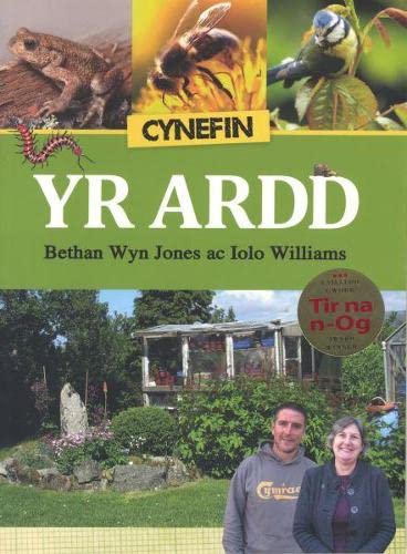 Imagen de archivo de Cyfres Cynefin: 1. Cynefin yr Ardd a la venta por Goldstone Books