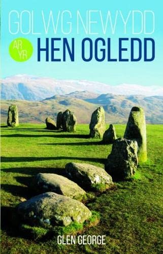 Stock image for Golwg Newydd ar yr Hen Ogledd for sale by WorldofBooks