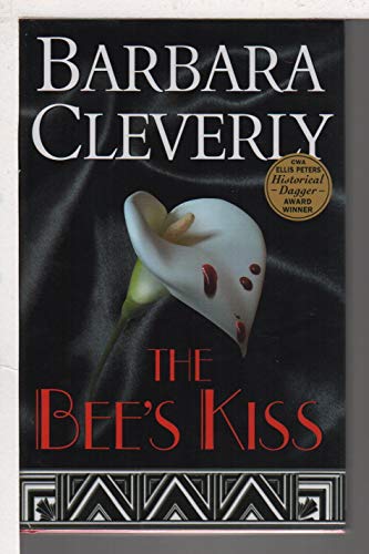 Beispielbild fr The Bee's Kiss (Joe Sandilands) zum Verkauf von WorldofBooks