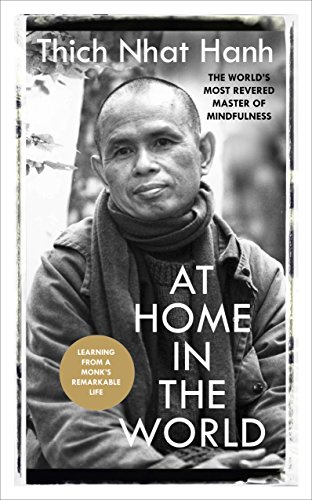 9781846045325: At Home In The World: Lessons from a remarkable life