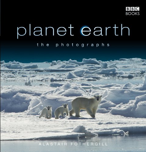 Beispielbild fr Planet Earth: The Photographs zum Verkauf von AwesomeBooks