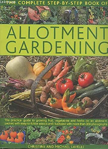 Beispielbild fr Comp Sbs Book of Allotment Gardening zum Verkauf von WorldofBooks