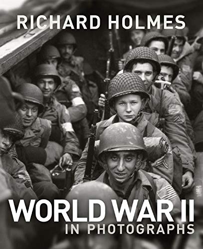 Beispielbild fr World War II in Photographs zum Verkauf von AwesomeBooks