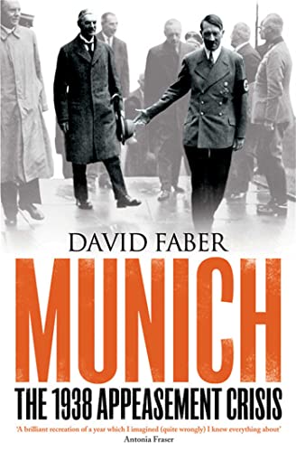 Beispielbild fr Munich: The 1938 Appeasement Crisis zum Verkauf von WorldofBooks