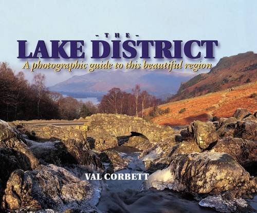 Stock image for The Lake District - a Photographic Guide to This Beautiful Region (Photographic Guides) for sale by medimops
