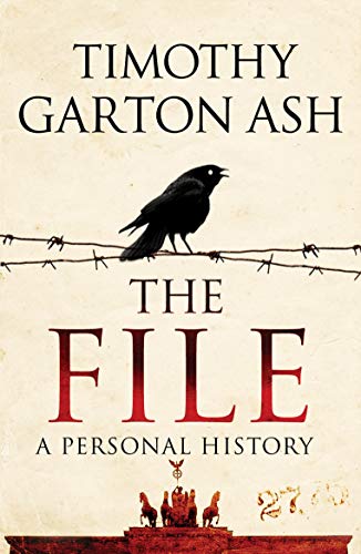 9781848870888: The File: A Personal History