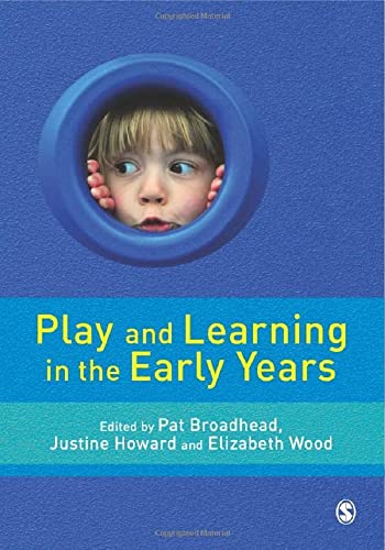 Beispielbild fr Play and Learning in the Early Years: From Research To Practice zum Verkauf von Goldstone Books