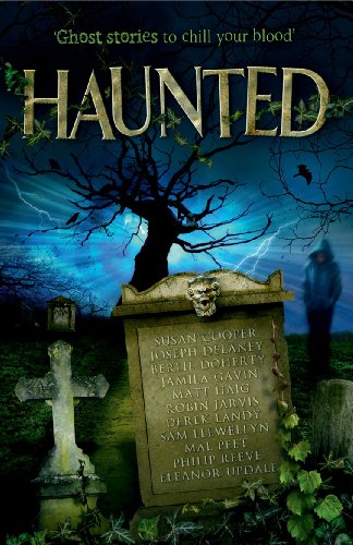 Imagen de archivo de Haunted a la venta por AwesomeBooks