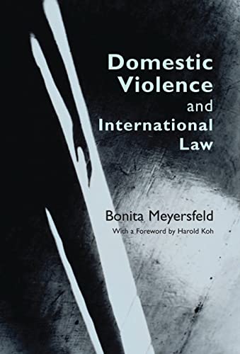 Beispielbild fr Domestic Violence and International Law zum Verkauf von Better World Books