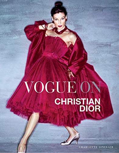 Imagen de archivo de Vogue on: Christian Dior (Vogue on Designers) a la venta por WorldofBooks