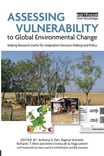 Imagen de archivo de Assessing Vulnerability to Global Environmental Change a la venta por Books Puddle