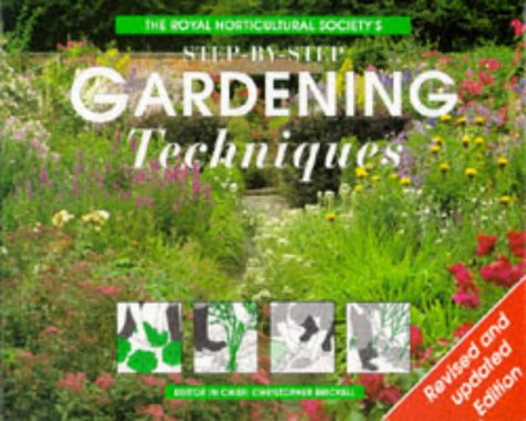 Imagen de archivo de The Royal Horticultural Society's Step-by-step Gardening Techniques a la venta por WorldofBooks