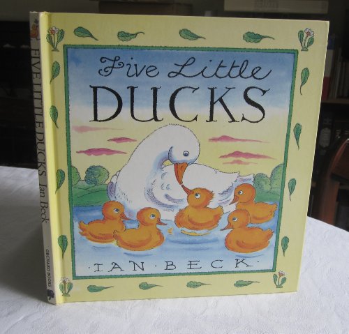 Imagen de archivo de Five Little Ducks a la venta por Merandja Books