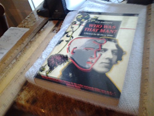 Beispielbild fr Who Was That Man?: A Present for Mr Oscar Wilde (The Masks Series) zum Verkauf von WorldofBooks