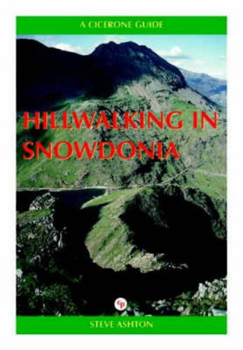Beispielbild fr Hillwalking in Snowdonia zum Verkauf von WorldofBooks