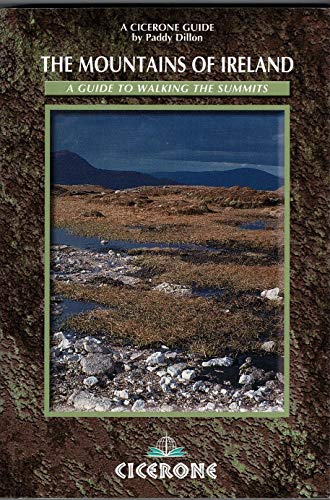 Beispielbild fr The Mountains of Ireland : A Guide to Walking the Summits zum Verkauf von Better World Books