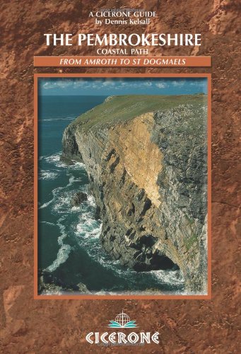 9781852843786: The Pembrokeshire Coast Path: From Amroth to St Dogmaels [Lingua Inglese]