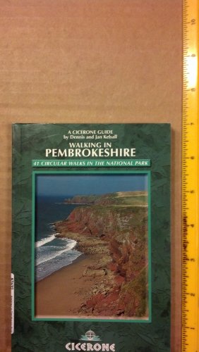 Beispielbild fr Walking in Pembrokeshire: 41 Circular Walks in the National Park (Cicerone British Walking) (Cicerone guides) zum Verkauf von WorldofBooks