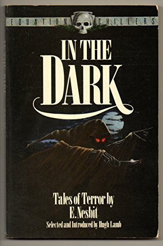 9781853360800: In the Dark: Ghost Stories