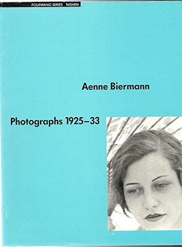 Beispielbild fr Photographs, 1925-33 (Folkwang Series) zum Verkauf von medimops