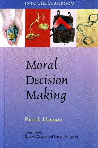 Imagen de archivo de Moral Decision Making (Into the Classroom S.) a la venta por AwesomeBooks