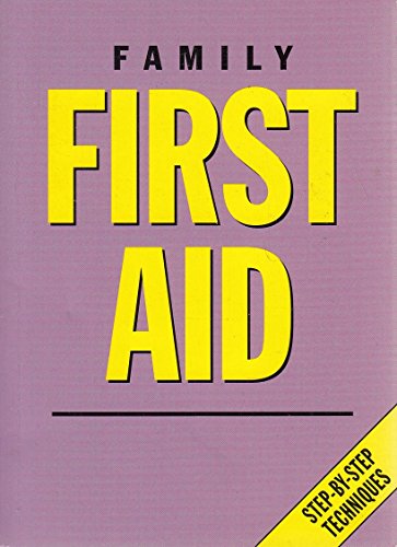 9781854717610: Family First Aid (Claremont pocket)