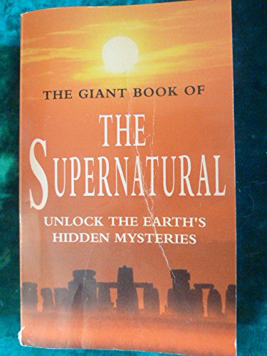 Imagen de archivo de Giant Book of the Supernatural a la venta por AwesomeBooks