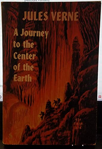 Imagen de archivo de Journey to the Center of the Earth a la venta por Better World Books: West