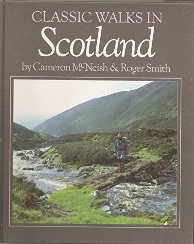 Beispielbild fr Classic Walks in Scotland zum Verkauf von WorldofBooks