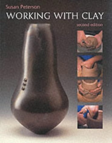 9781856693172: Working With Clay