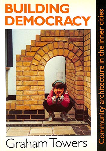 Imagen de archivo de Building Democracy a la venta por Blackwell's