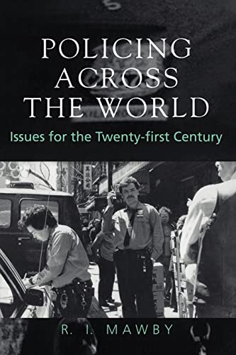 9781857284898: Policing Across the World: Issues for the Twenty-First Century