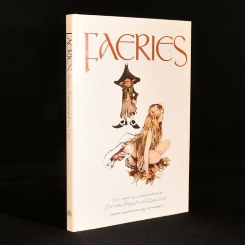 Imagen de archivo de Faeries a la venta por Better World Books Ltd