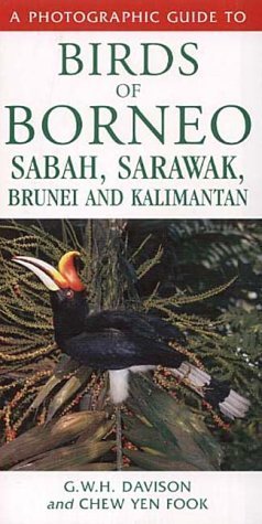 Imagen de archivo de A Photographic Guide to Birds of Borneo a la venta por Greener Books