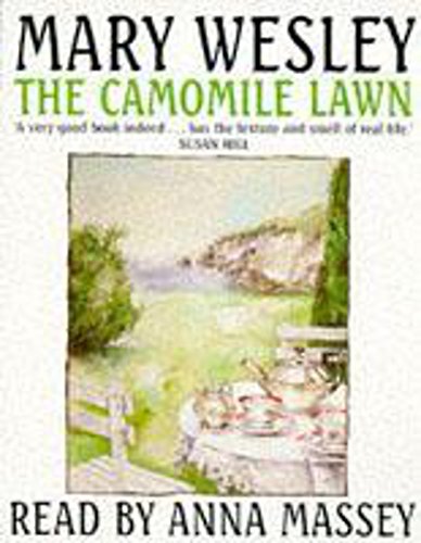 Imagen de archivo de The Camomile Lawn a la venta por medimops