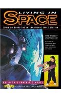 9781860071324: Living in Space (Model Books S.)