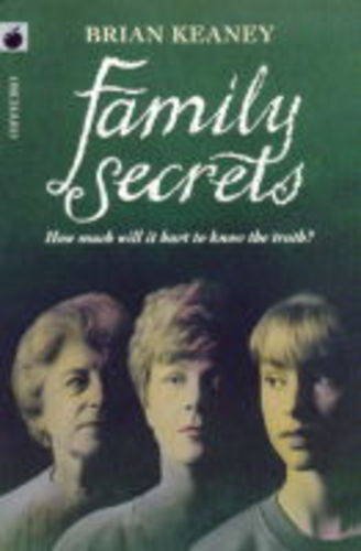 9781860394270: Family Secrets (Orchard Black Apple Fiction 10+)