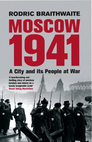 9781861977748: Moscow 1941: A City & Its People at War