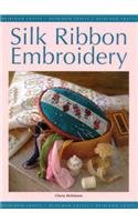 Stock image for Silk Ribbon Embroidery [Heirloom crafts series]. for sale by BOOKHOME SYDNEY